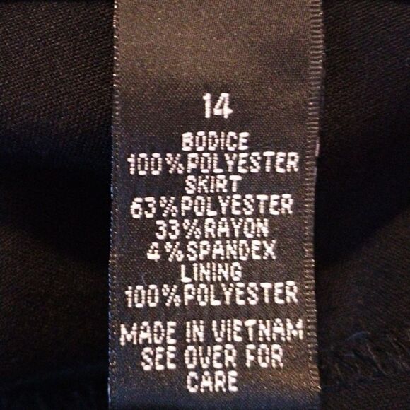 AGB Two Piece Look Dress - Picture 9 of 12